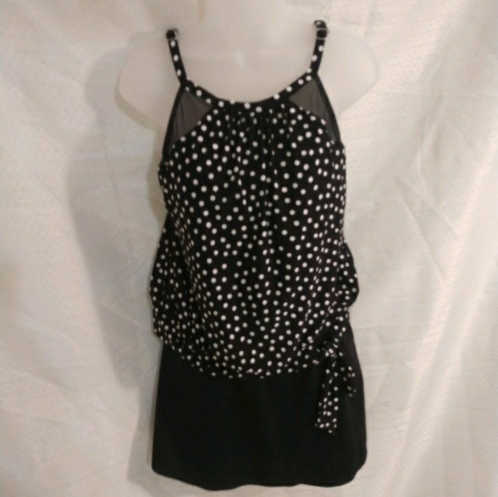 Two piece swimsuit skirt set